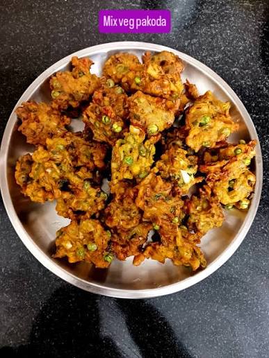 Veg. Pakoda